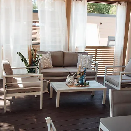 The Sunset Bay Luxury Mobile Resort *